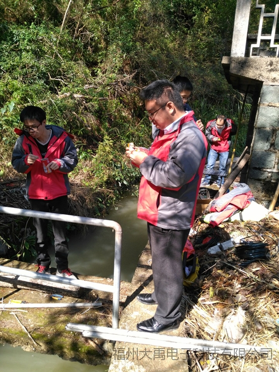 159947963559064.jpg 說(shuō)明: http://image0.chunsuns.com/site501/upload/album/20161214/2016121412335305567455.jpg