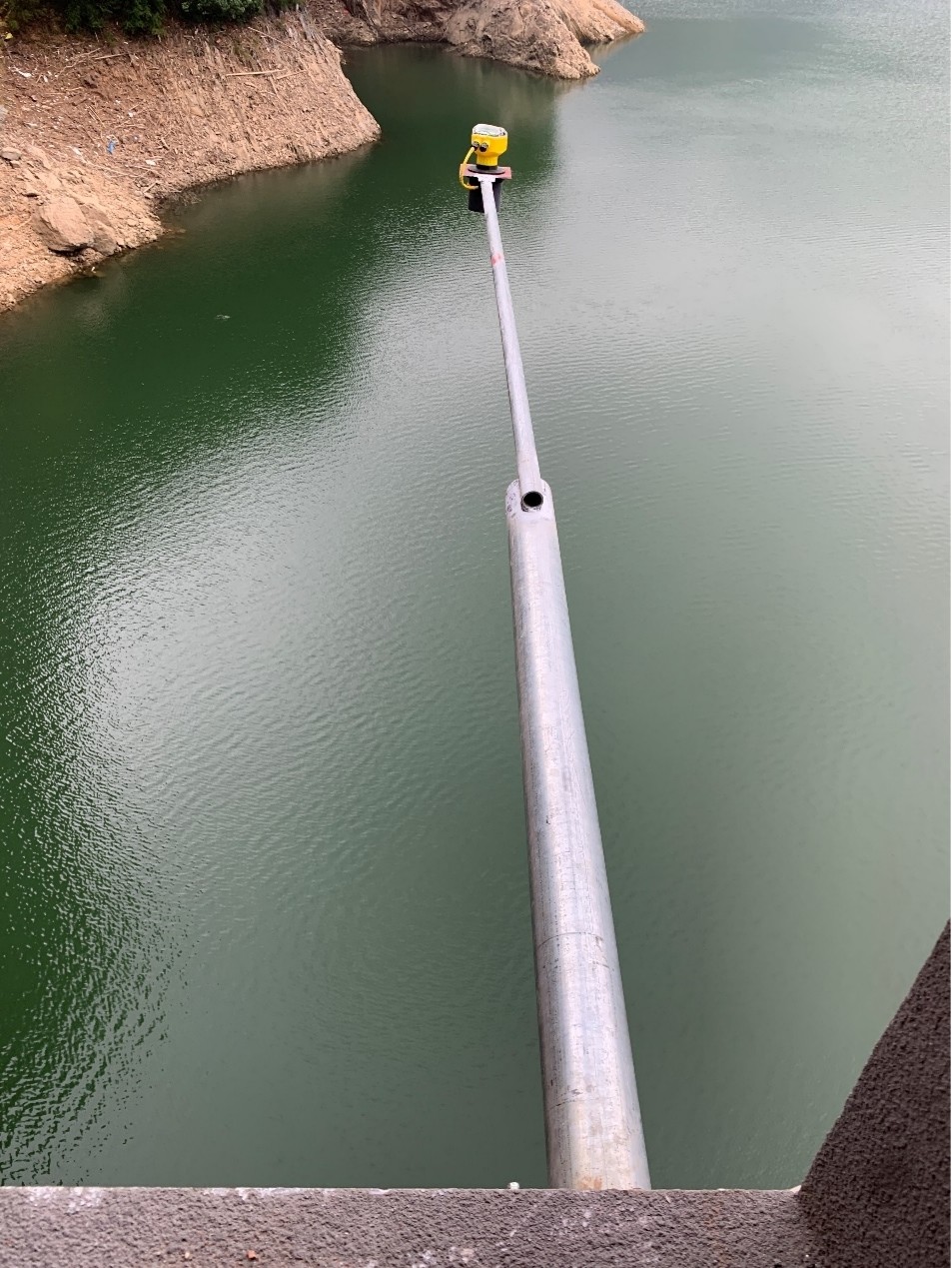 大禹一體超聲波液位計(jì).jpg 大禹一體超聲波液位計(jì).jpg