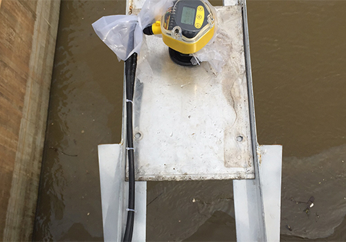 電磁波測流設(shè)備 電磁波測流設(shè)備